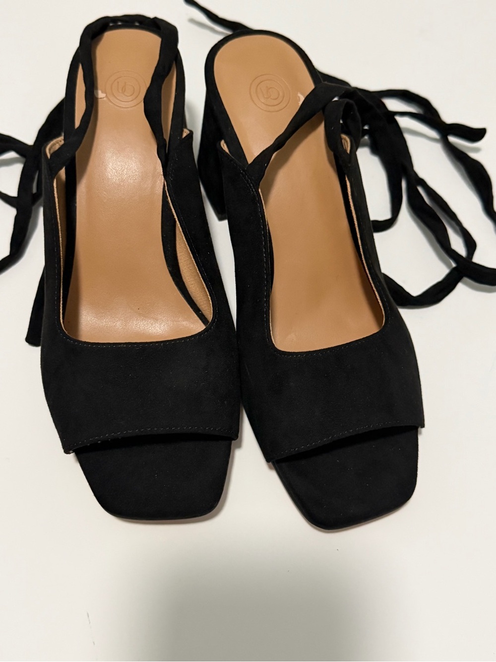 New Urban Outfitters black suede block sandals with ankle strap